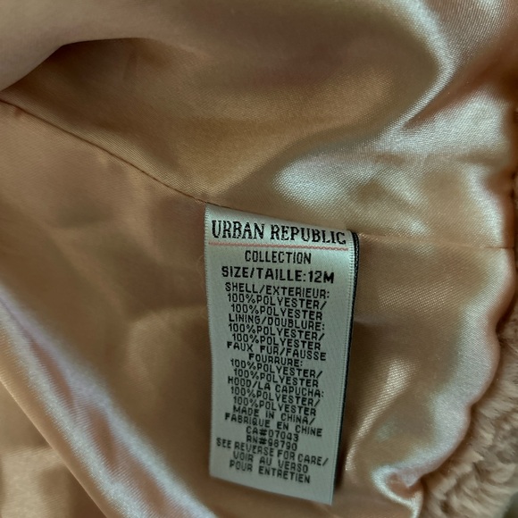 12Month fur jacket - Picture 6 of 6